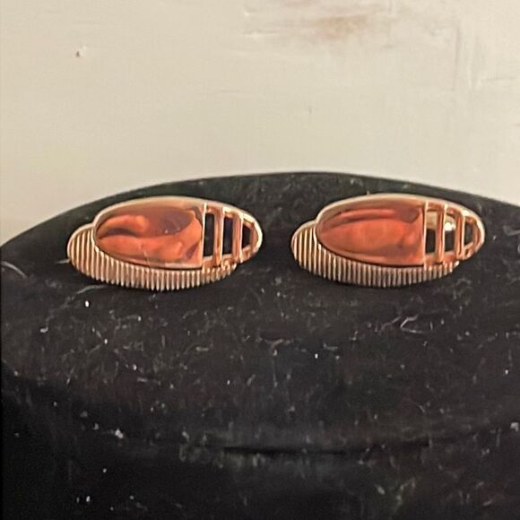 Vintage 60s Swank Art Deco oval diamond etched gold tone bullet back cuff links - Picture 1 of 13